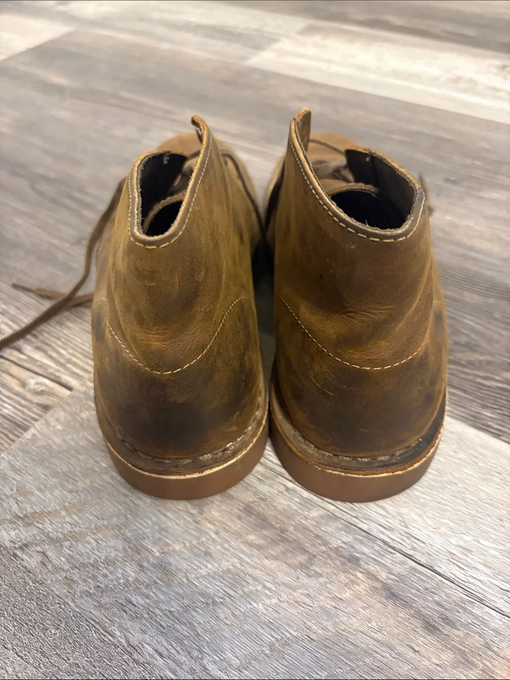 Clark’s Men's Brown Leather Chukka Boots - Classic Casual Style
